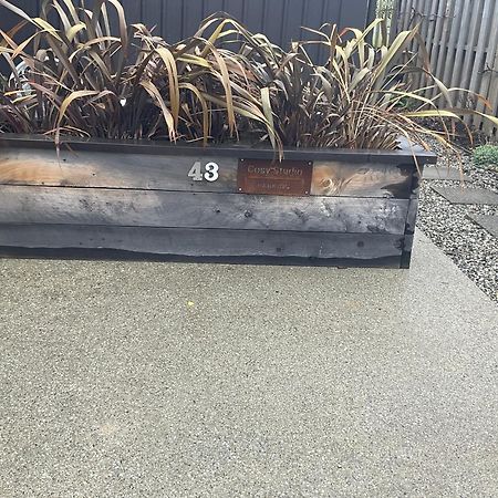 Cozy Stylish Studio Entry Off Northburn Road Wanaka Exteriör bild