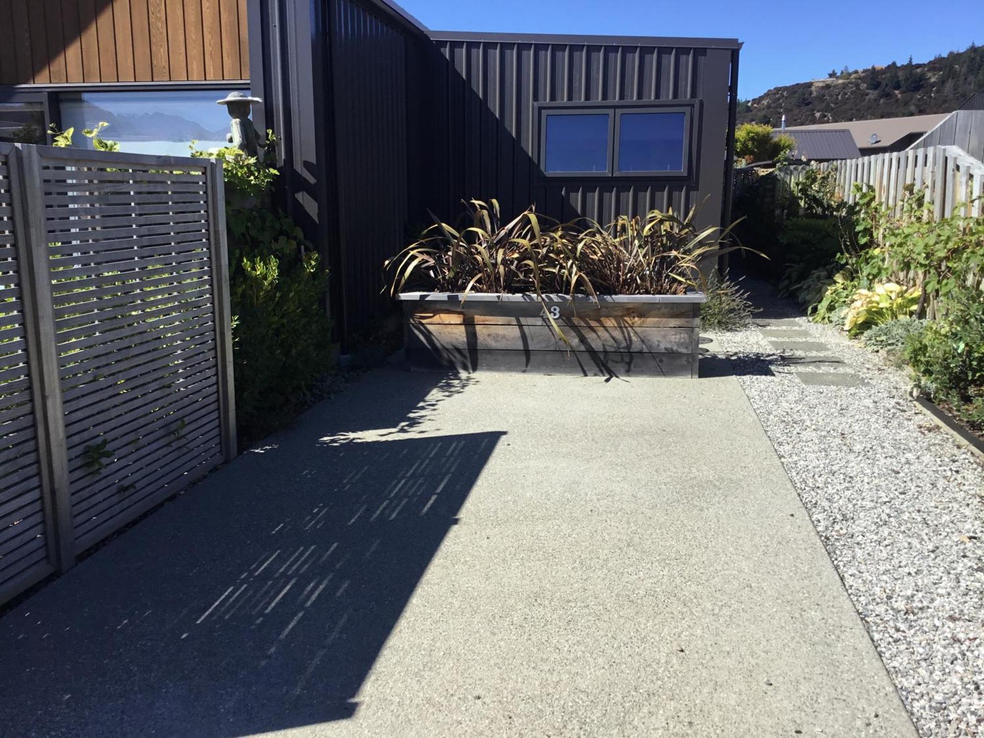 Cozy Stylish Studio Entry Off Northburn Road Wanaka Exteriör bild